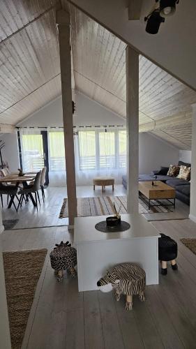 Bran Place La Odaie in ซิมอน