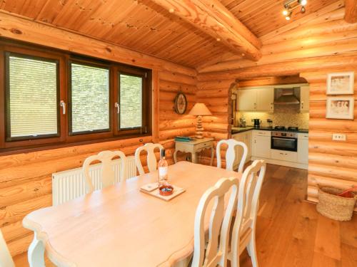 A szálláshely kívülről, Roseberry Lodge 3 in Carlton