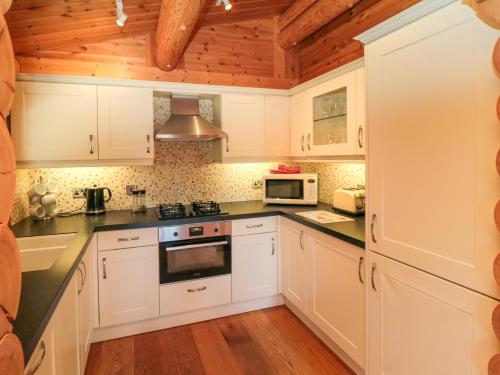 A szálláshely kívülről, Roseberry Lodge 3 in Carlton