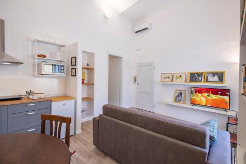 Borgo Santa Croce Apartment by Mamo Florence - image 7