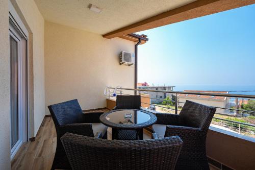 บริการและสิ่งอำนวยความสะดวก, Four Seasons Villa Valentina in ครีโมวิคา