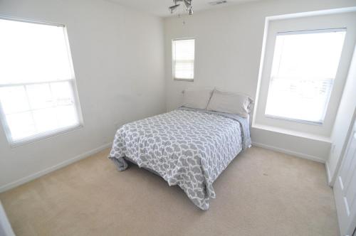 Spacious 3br Home In Quiet Neighborhood in Durham, USA