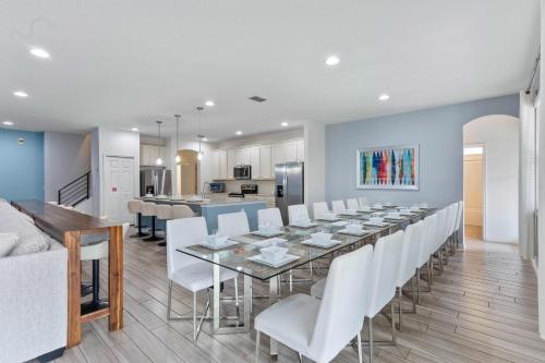 Top Villas - Solterra Resort 934 in Davenport, USA