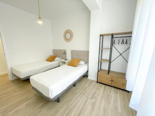 3 bedrooms, 6 beds