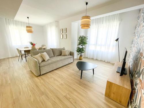 3 bedrooms, 6 beds