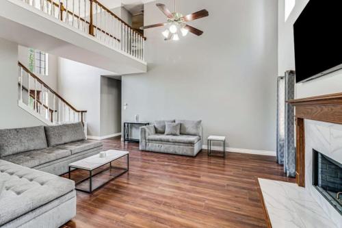 277 Luxury Home fenced back yard 5 bedrooms in Corpus Christi, USA