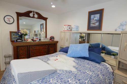 7 bedroom home with fenced yard, Las Vegas (foto 9)