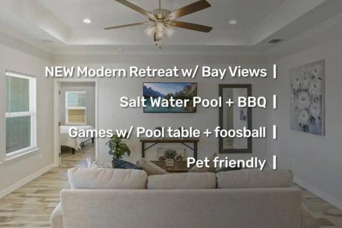 302 Massive pool with a salt water pool in Rockport, USA