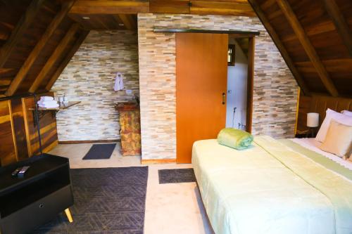 Chalet image 4