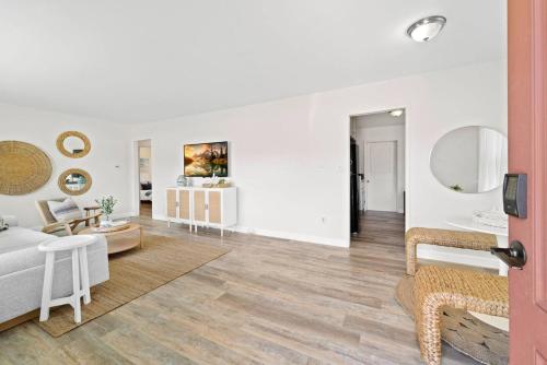 Charming 3BR Home by Rather Be Properties in San Diego, USA