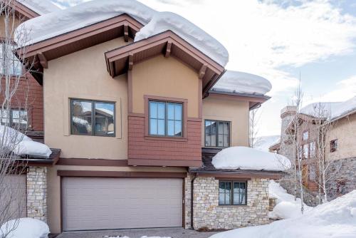 Angani Way Townhome with access to pool hot tub tennis and golf - image 33