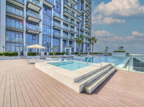 Cosy Modern Waterfront Studio in Maritime City in Dubai Maritime City