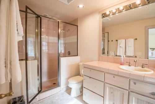 Harriman Townhome close to ski lifts and bike bath - image 6