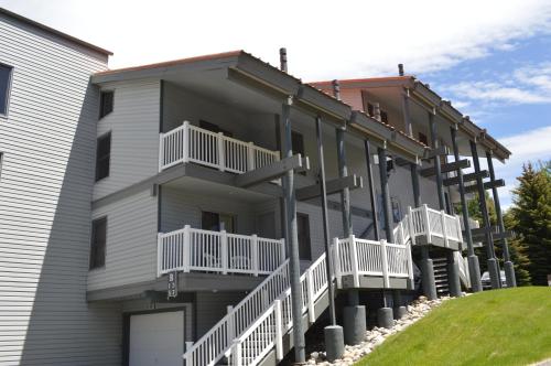 Habitat Condominiums 2000 Walk to Ketchum Town Center - image 6