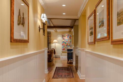 Lodge Apartments with Sun Valley Amenities - image 6