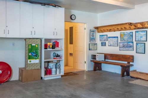 Holiday home near Gallery DeNovo in Ketchum - image 3