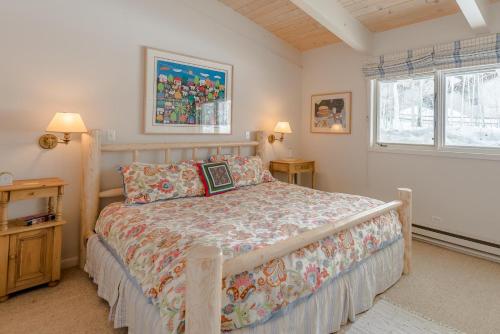 Saddle Road Home in Sun Valley by Alpine Lodging – Sun Valley, ID