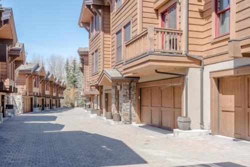 SkiView Townhomes on Trail Creek - image 11