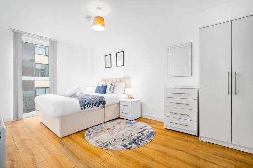 Birmingham City Centre Apartment - Luxury Apartment - Secure Parking - JQ 404H