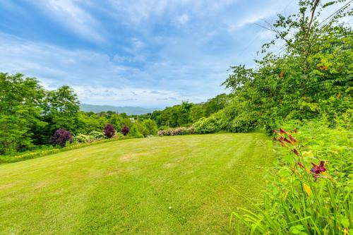 Smoky Mtns Home with Porch Fire Pit and Hot Tub! - image 14