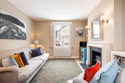 Lovely Battersea Home by UnderTheDoormat gîte à louer Battersea Power Station (disused)