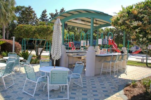 Beach Blast Golf cart INCLUDED Pet friendly near Crab Trap