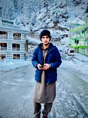 RedApple Hotel & Restaurent Murree - image 10