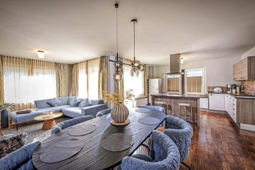 Edelweiss Appartements 'MÜHLENKOPF' deluxe - mit Hotelanbindung, Saunalandschaft und MeineCardPlus in Willingen, Deutschland
