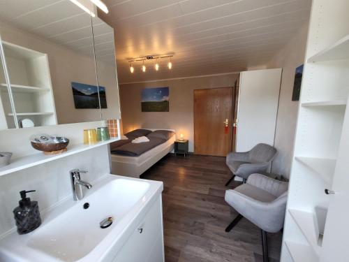 Bathroom, VINEU - Bed & Breakfast in Winterberg