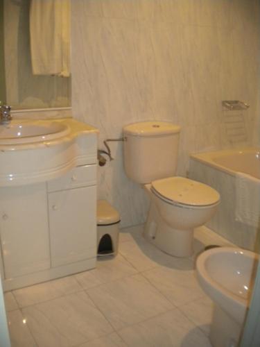 Apartamentos Nerja Bahia - image 6