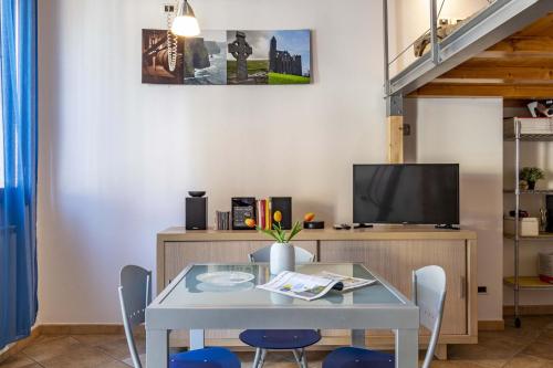 Italian Experience-Florentine Loft - image 3