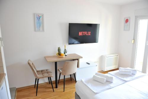 TORO Orca apartments