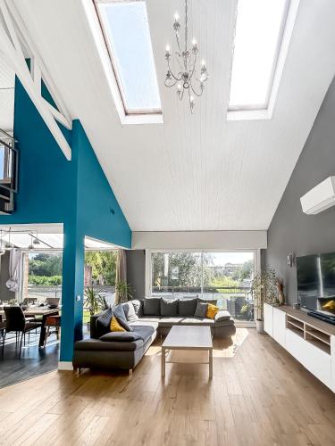 Porte du Nord à Hénin Beaumont Porte du Nord à Hénin Beaumont