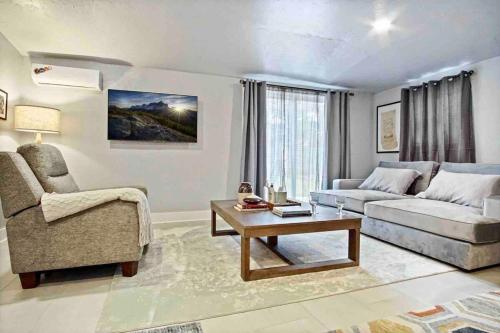 Winter Hideaway Cozy Holiday Esccape 40-4 in Oklahoma City, USA