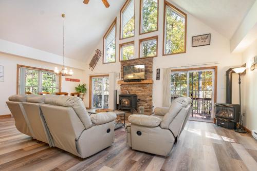 Serenity Chalet in Oakland, USA