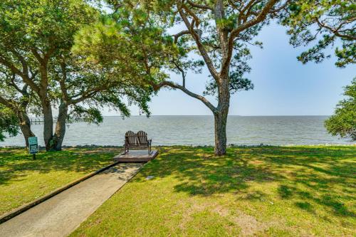 Cozy Nags Head Condo with Beach Club Amenities and View - image 7