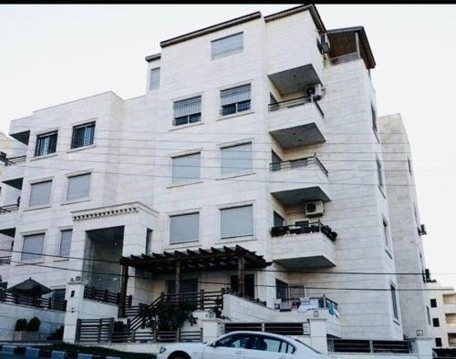 Apartment in Amman Khalda, Ammán (fotografie 7)