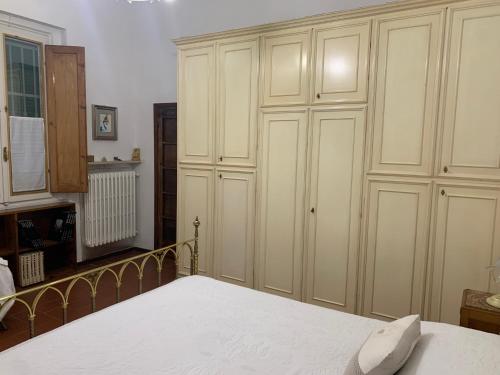 B&B Le 5 Vie Appartamento con camera tripla, Florencie (fotografie 9)