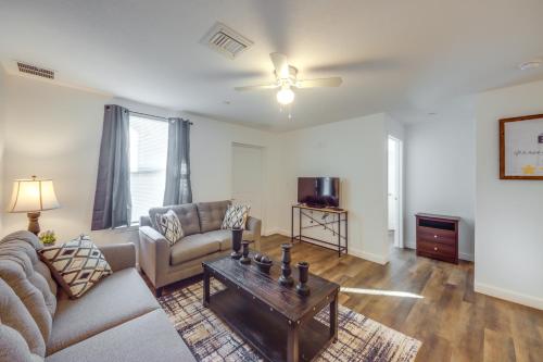 . Pet-Friendly LaBelle Apt, Close to River!