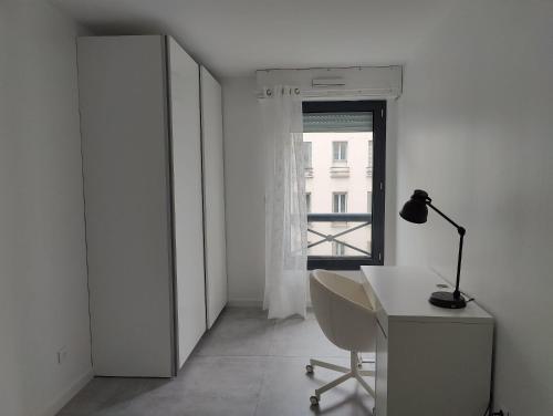 Bel appartement renove Gare de Lyon balcon - image 3