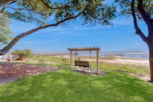 Spa On Port Royal Sound 1102 near Hilton Head Airport