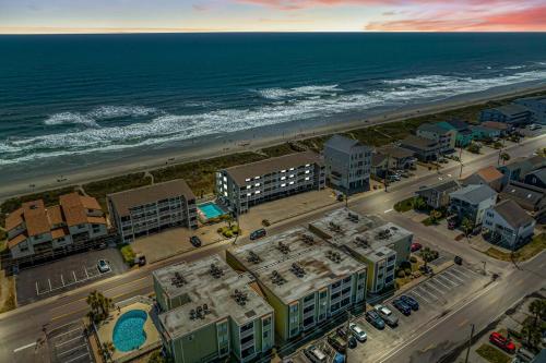 Raintree Villa Oceanfront Unit A1