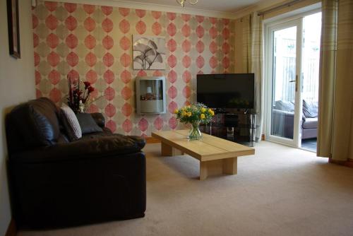 Portland Mews - 3 Bed Holiday Home By Premier Serviced Accommodation gîte à louer Leek Moorlands Hospital