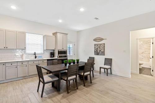 Collett Charm in Fort Worth, USA