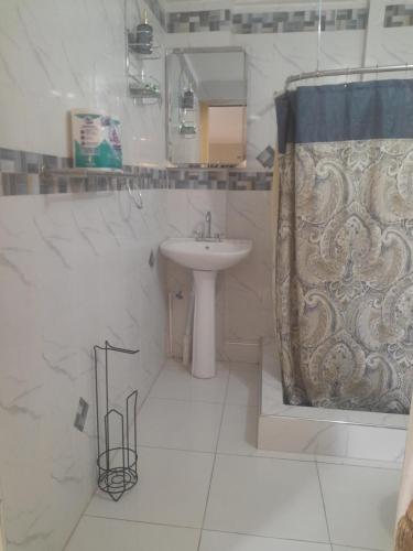 Bobby Vacational Home in Portmore