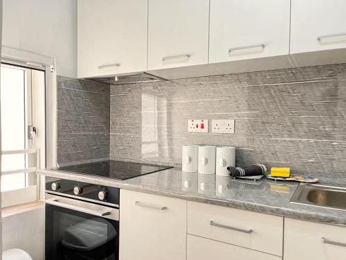 Maria & Matthias - Apartments in Central of Floriana 3