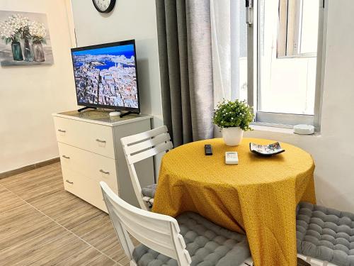 Maria & Matthias - Apartments in Central of Floriana 5
