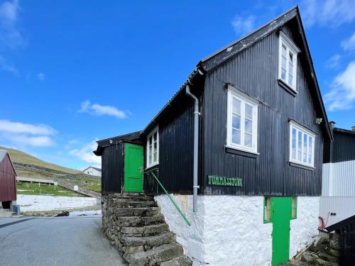 Charming Faroese Home in Джегв