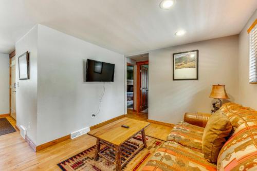 Estes Park House with Deck Mtn Views and Hot Tub! - image 12