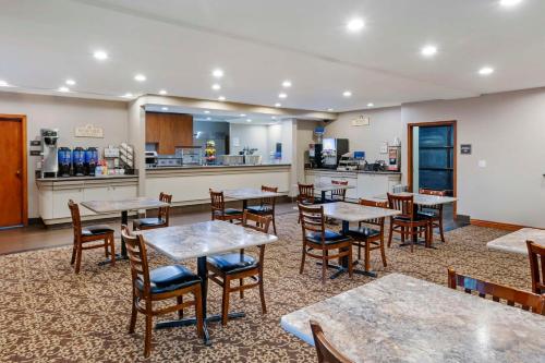 Best Western Elko Inn - image 10